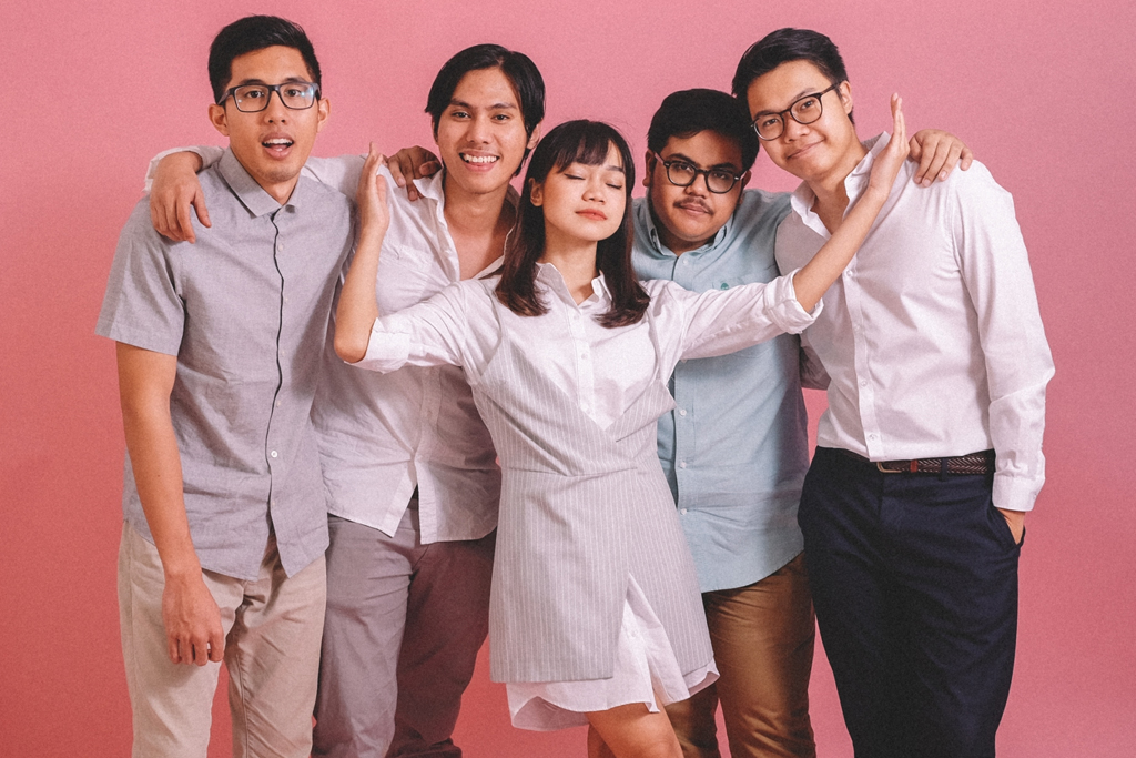 17 Musisi & Band Indie Indonesia Paling Populer | Flokq Coliving Jakarta